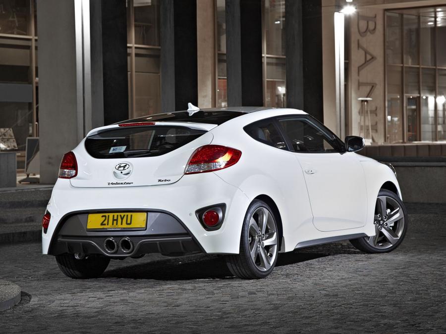  Hyundai Veloster Turbo SE 2012 года  (UK) (фото 9 из 18)
